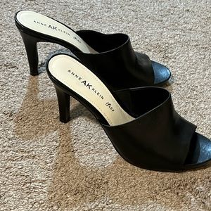 Anne Klein black open toe heels